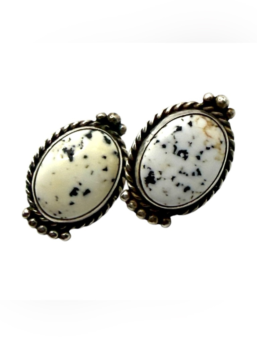 A. Martinez Sterling White Buffalo Stone Earrings – Southwestern Native American